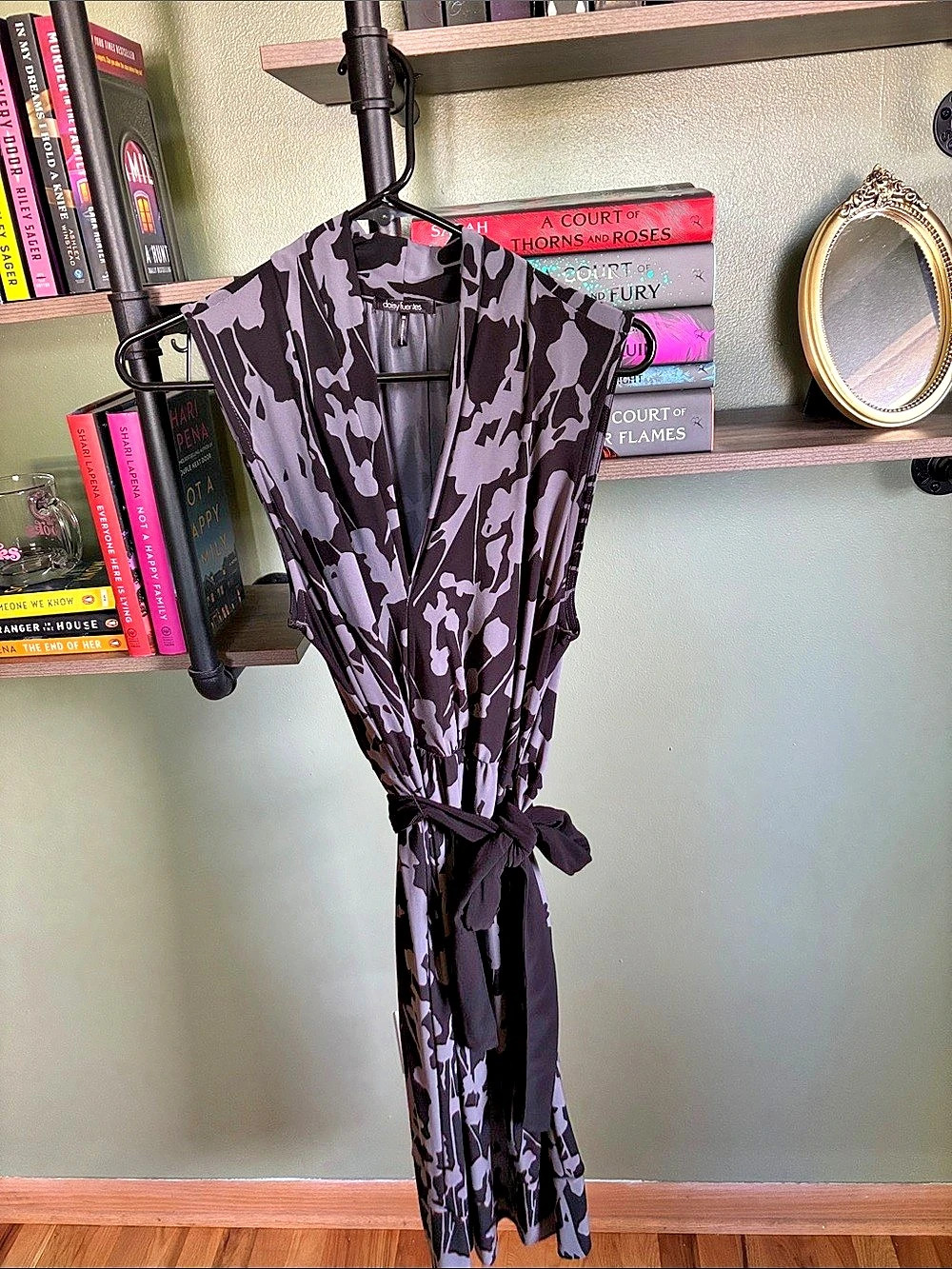 Daisy Fuentes Abstract Print Maxi Dress